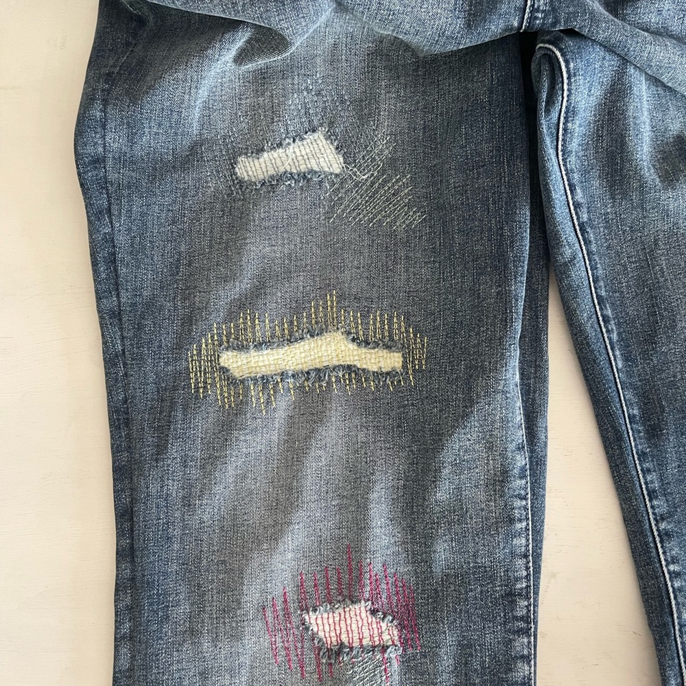 NYDJ Distressed Jeans with Colorful Front Patches - Picture 4 of 9
